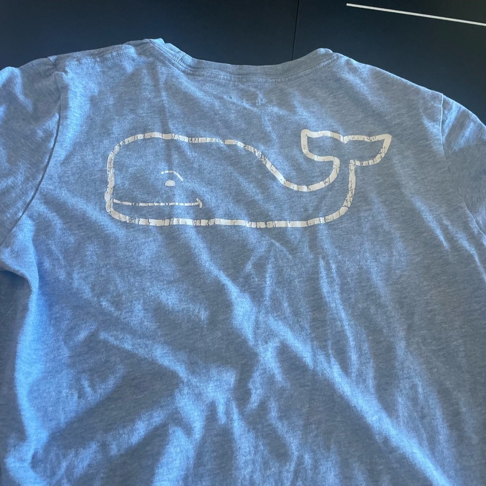 Vineyard vines shirt